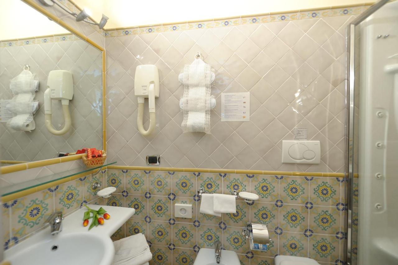 Amalfi Old Square Room & Apartments Exteriér fotografie